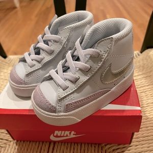 Nike Blazer Mid ‘77 - Child size 4C